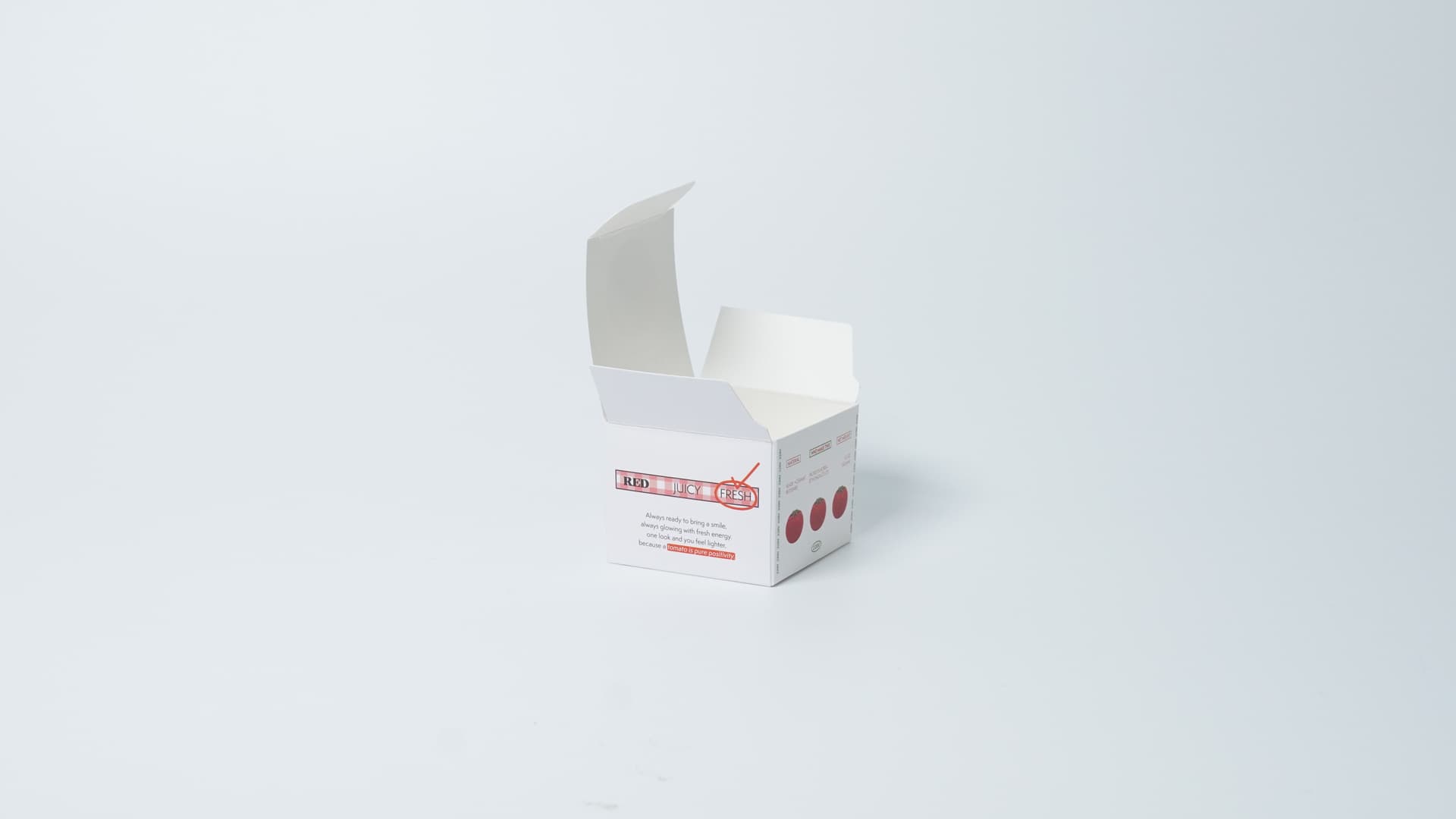 패커티브 65mm 작은 박스 안에 제품과 필요한 정보를 담았습니다