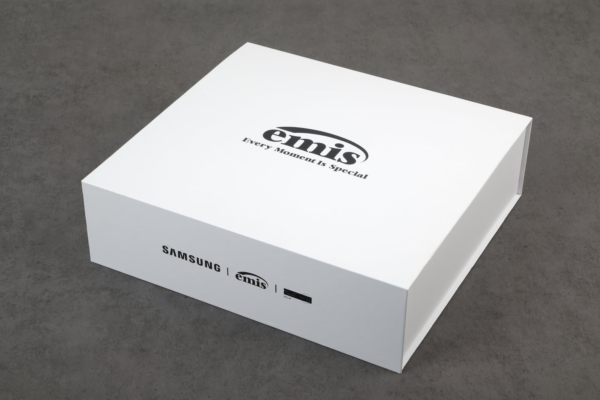 Samsung x EMIS x 29cm